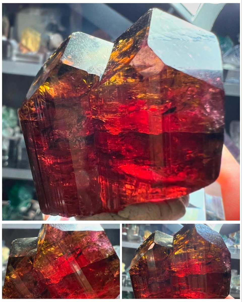 混ざり合う情熱的な色❤️‍🔥
#夜の石 
Liddicoatite Tourmaline
Camp Robin Area, Madagascar