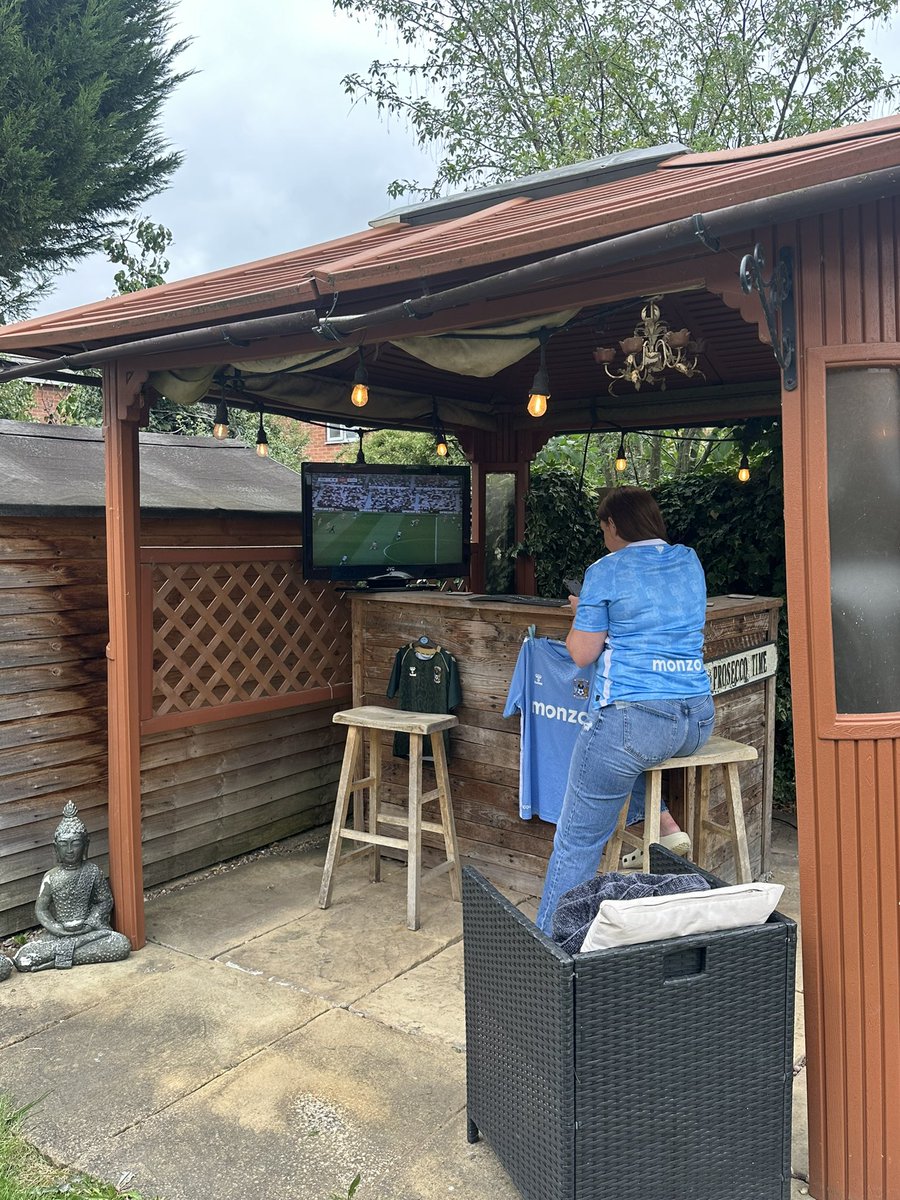 Simmo 🦊 tweet media