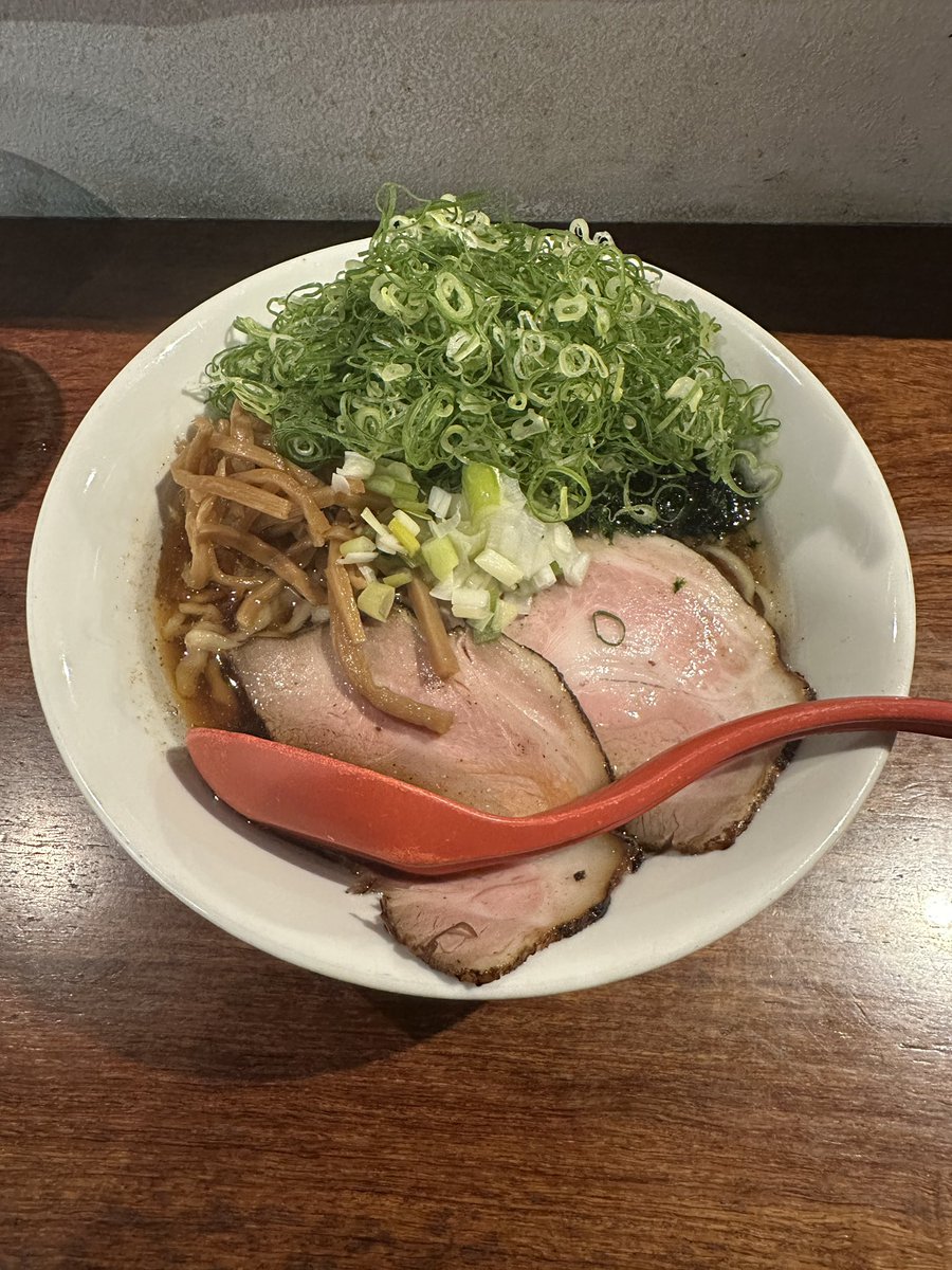 仙臺くろく定禅寺umami　 
ワシワシ塩煮干しそば 
醤油味　九条ねぎ