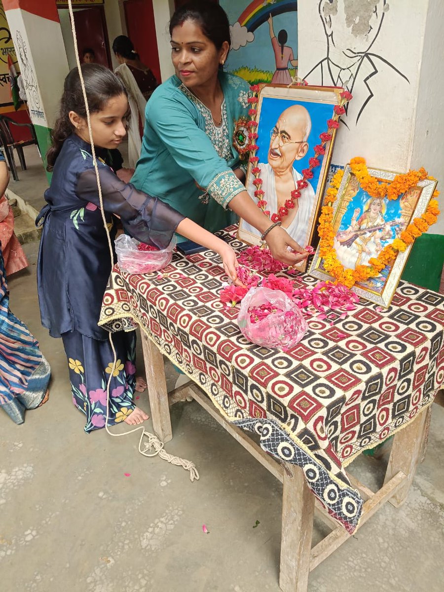 lalitjatav26009's tweet image. जिला फिरोजाबाद के गांव बरतरा में कल स्वतंत्रता दिवस पर किया गया बाबा साहब का अपमान बाबा साहब की पेंटिंग को खुरचा गया स्कूल स्टाफ  के खिलाफ अभी तक उचित कार्रवाई नहीं हुई तो भीम आर्मी जल्द करेगी  आंदोलन @firozabadpolice संज्ञान लीजिए @Uppolice @narendramodi @myogiadityanath