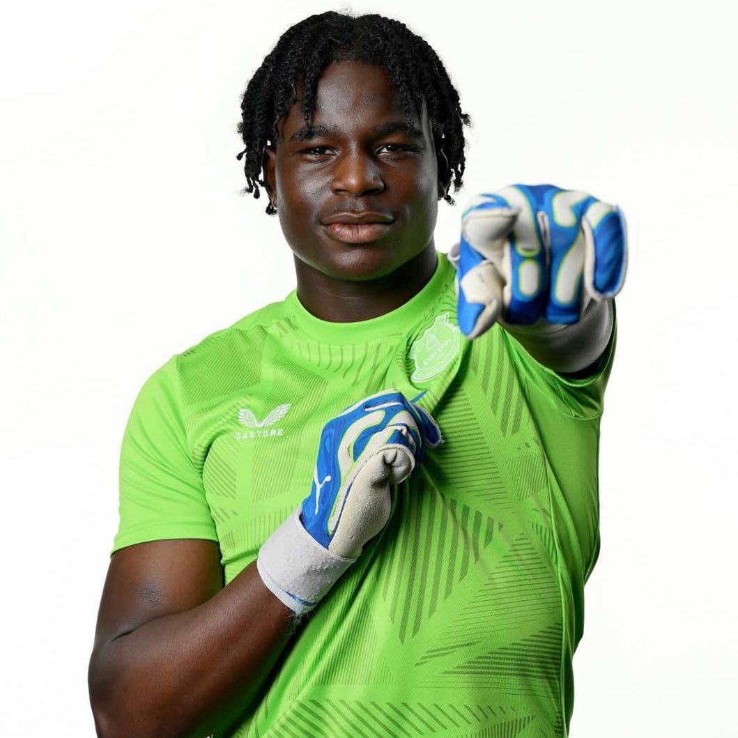 Everton Academy (@efcacademy_) on Twitter photo Everton U18s Goalkeeper, Goodness Gospel-Eze has joined North West Counties League side <a href="/BurscoughFC1946/">Burscough FC</a> on loan
Good luck Goodnessπ Everton U18s Goalkeeper, Goodness Gospel-Eze has joined North West Counties League side <a href="/BurscoughFC1946/">Burscough FC</a> on loan
Good luck Goodnessπ