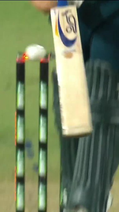 Josh Inglis gets done by a beauty first ball by Corbin Bosch. 