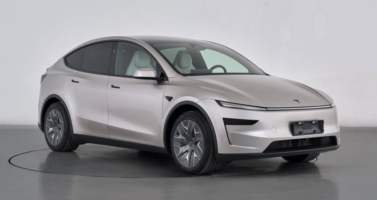 Tsla Chan tweet media