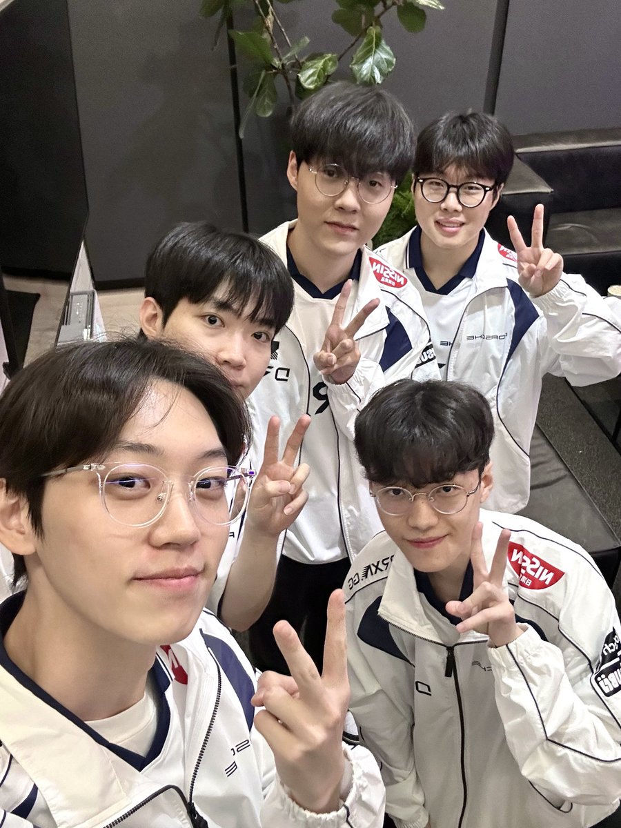 KIWOOM DRX League of Legends tweet media