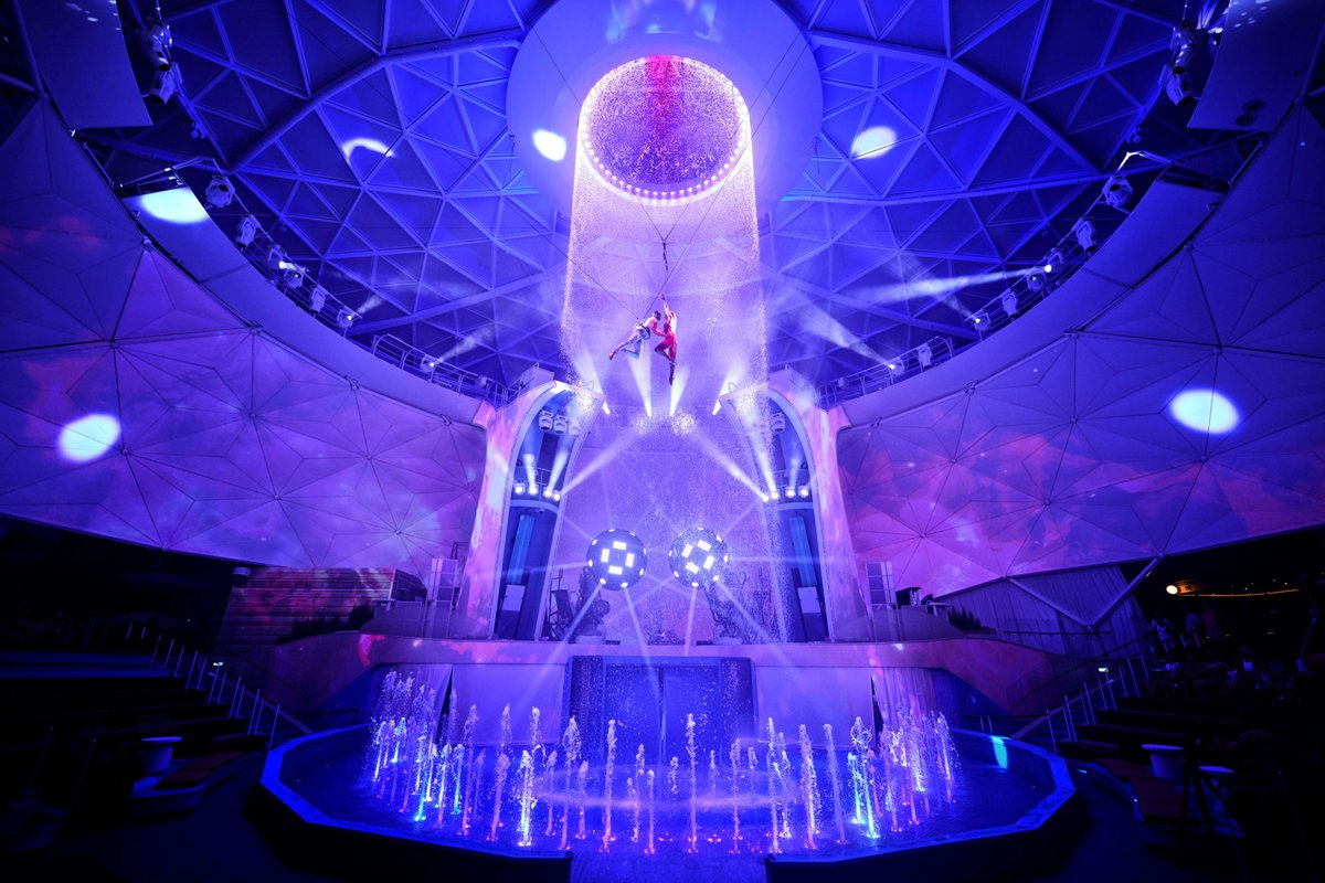 Set sail on the vacation of your dreams without breaking the bank! 🚢✨ From gourmet feasts to exhilarating adventures like surfing and rock climbing, every day is packed with entertainment. 🌟 Dive into unforgettable experiences with Royal Caribbean! #RoyalCaribbean