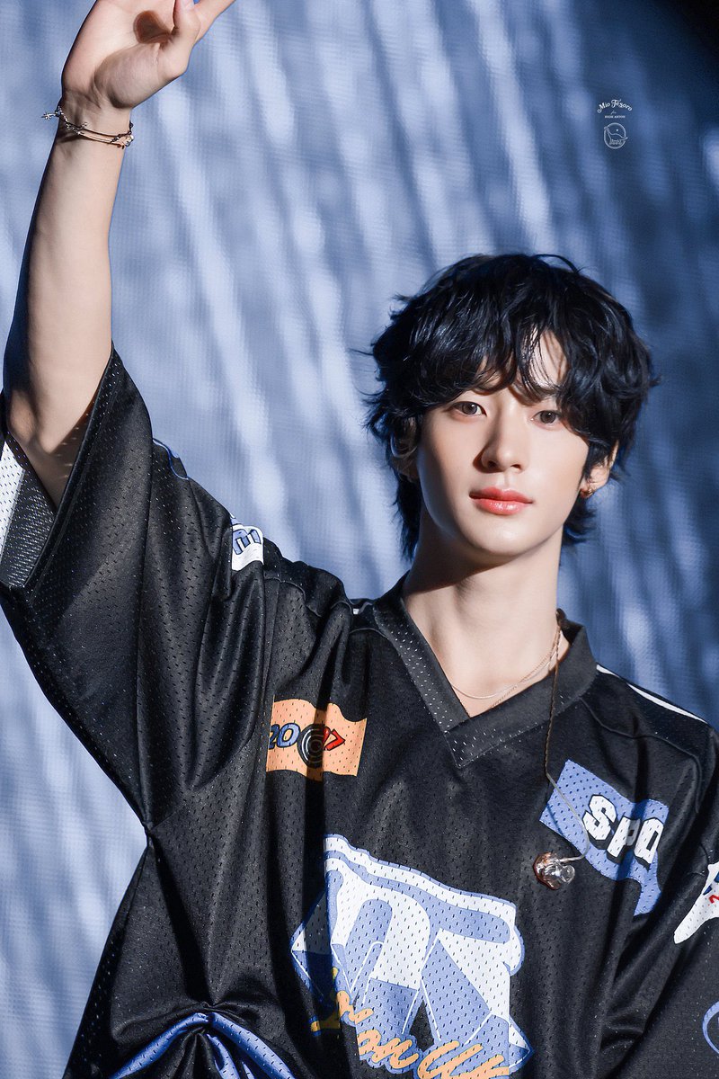 찬영이 쪼오~ 금 볼살이 오른건가 너무 조타 흐아후😀🧡