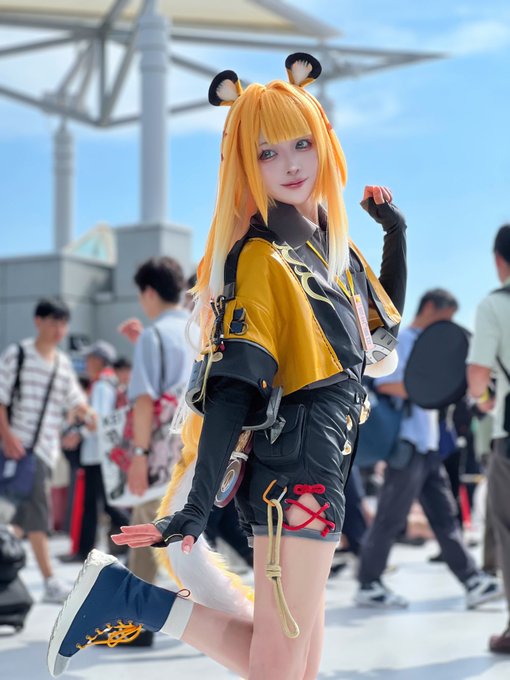 Twitterのコスプレ画像12