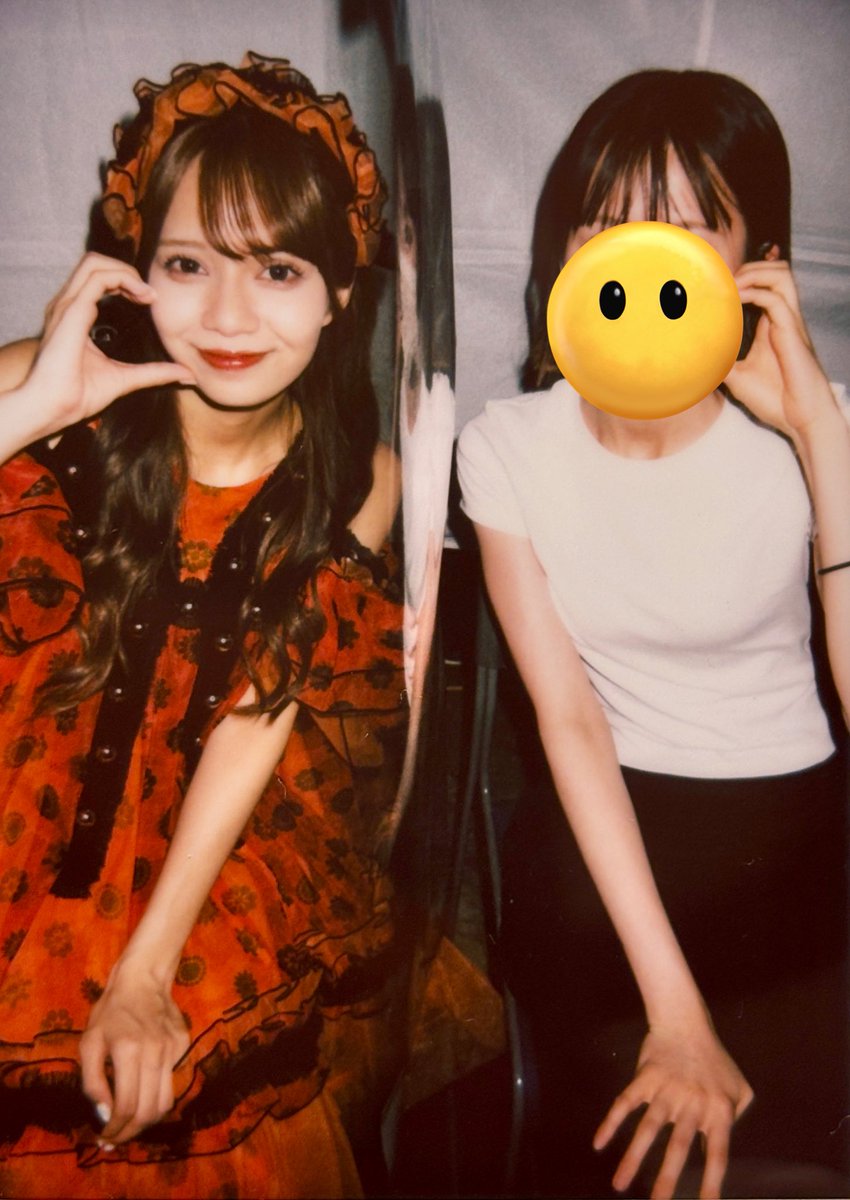 jinsei_tekitou_'s tweet photo. 髪をバッサリ切ったオタクが誰か分からなかった推し

👵🏻｢久しぶりー｣
🍊｢・・・・｣
👵🏻｢・・・・｣
👵🏻｢分からない？ｗｗ｣
🍊｢ギャァアアアアァアァアァ❗️❗️❗️❗️❗️❗️❗️❗️❗️てきちゃん❗️❗️❗️❗️髪切ったの⁉️⁉️⁉️⁉️ギャアアアぇえええええ❗️❗️❗️❗️❗️｣

 #きゃんちゅー #なったんはいいぞ #南なつ https://t.co/iAnB4tEpKo
