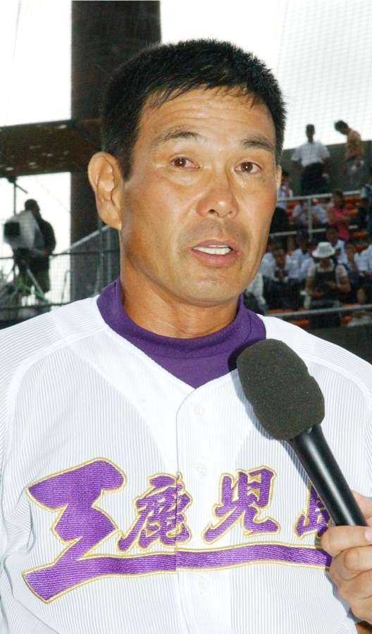 373news_twit's tweet photo. 「どんな高校でもチャンスがある」公立校の野球部を指揮して29年――甲子園ベスト4“鹿工旋風”も起こした中迫さんに育成功労賞 https://t.co/eoWCUJSqIl #南日本新聞 #鹿児島 https://t.co/68EvRqPZGT
