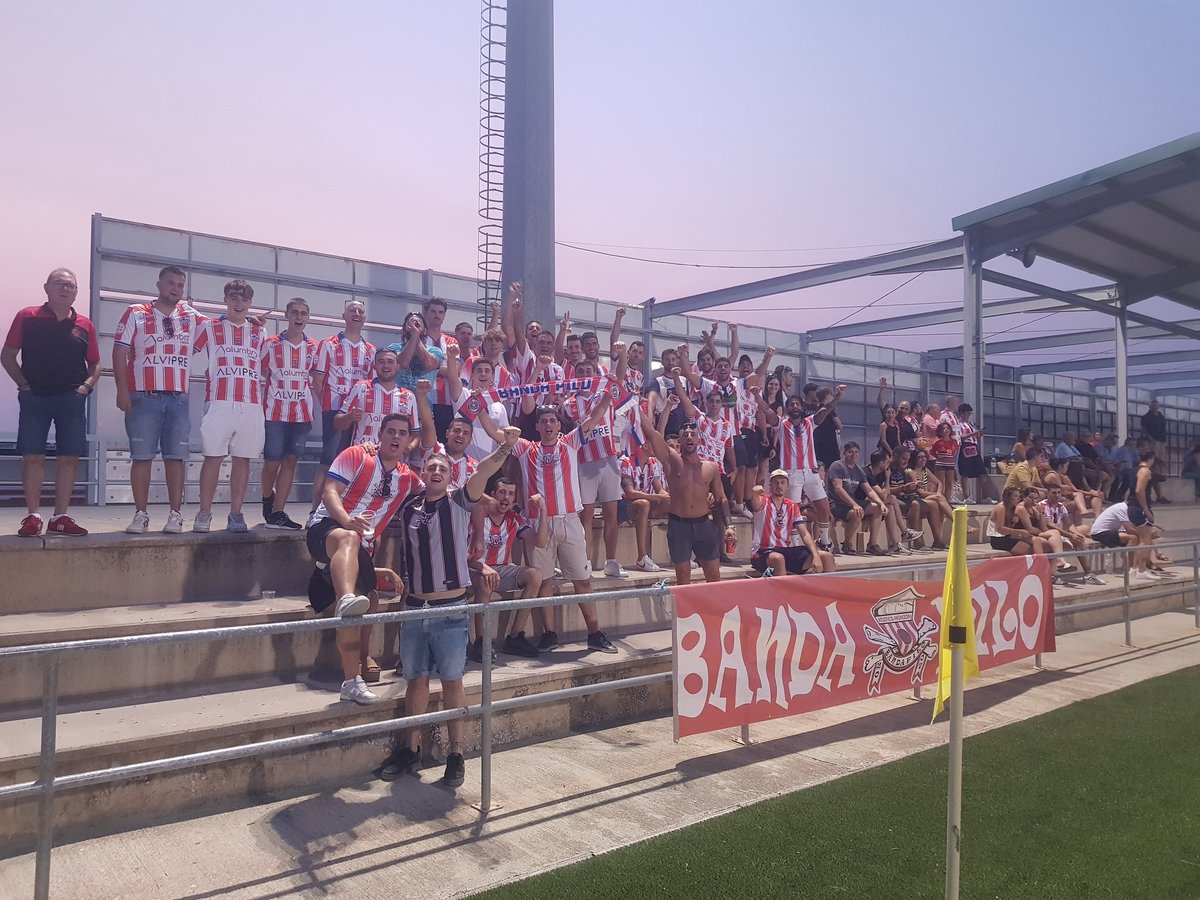 Donde tu estés,ahí estaremos <a href="/AtcoMonzon/">Atlético Monzón Alumbra</a> #NuncaDejesDeLucharNuncaTeRindas #PasionYSentimientoHacesDeEstaAficion 

.