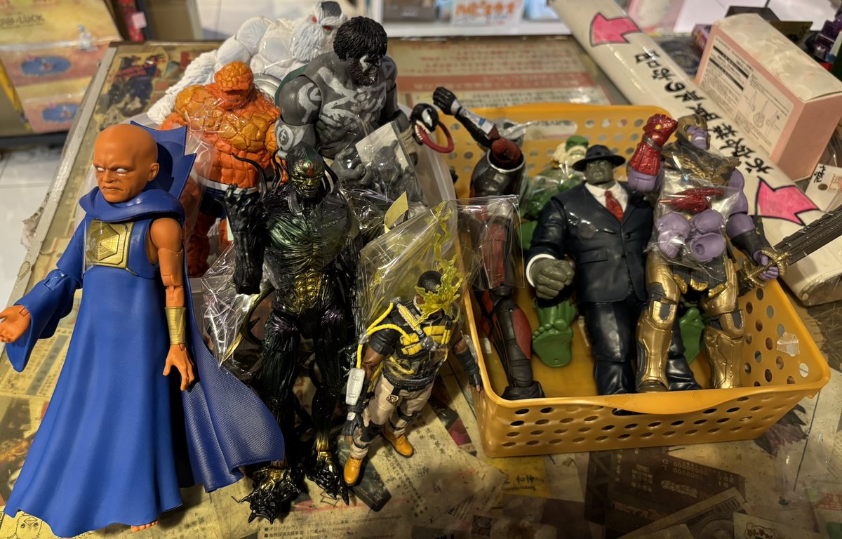 本日もご来店、買取共にありがとうございました。 マーベルレジェンド