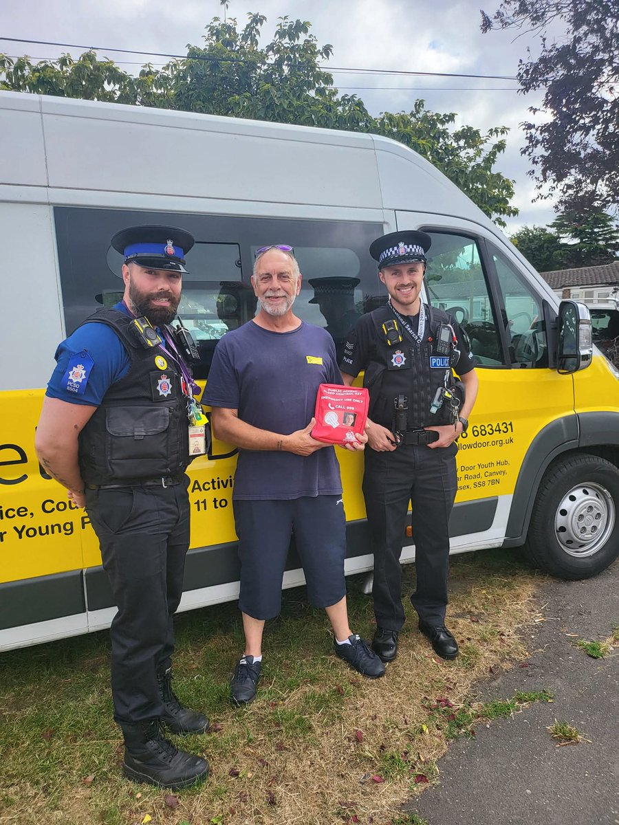 Julie Taylor Bcac The Liam Taylor Legacy Rip Fish (@julieta05742189) on Twitter photo Another bleed control bag is at The Yellow door #Canvey island a wonderful venue for the community helping keep the community safe Thankyou everyone <a href="/Chappers2013/">Chappers 🐾🐝 🙋♀️</a> <a href="/Hirst4EssexPFCC/">Roger Hirst - for Essex</a> <a href="/essex_crime/">Essex Crime & Surrounding Areas.</a> <a href="/ECFRS/">Essex Fire Service</a> <a href="/BBCEssex/">BBC Essex</a> <a href="/EssexPoliceUK/">Essex Police</a> Another bleed control bag is at The Yellow door #Canvey island a wonderful venue for the community helping keep the community safe Thankyou everyone <a href="/Chappers2013/">Chappers 🐾🐝 🙋♀️</a> <a href="/Hirst4EssexPFCC/">Roger Hirst - for Essex</a> <a href="/essex_crime/">Essex Crime & Surrounding Areas.</a> <a href="/ECFRS/">Essex Fire Service</a> <a href="/BBCEssex/">BBC Essex</a> <a href="/EssexPoliceUK/">Essex Police</a>