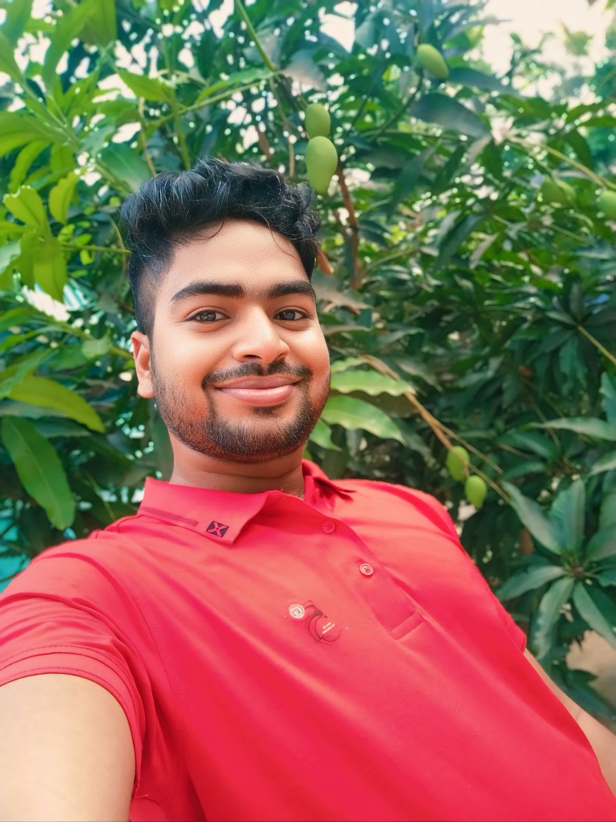 কয়েক বছর আগের আম বাগানের তোলা একটা ফটো,,,,