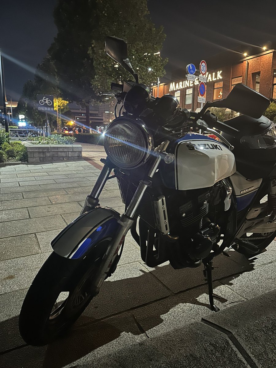 MiraiNc47's tweet photo. インパルス復活し横浜リベンジ！
めちゃくちゃいいバイク🏍️
#横浜　#赤レンガ倉庫 https://t.co/nRtp6ARBz2