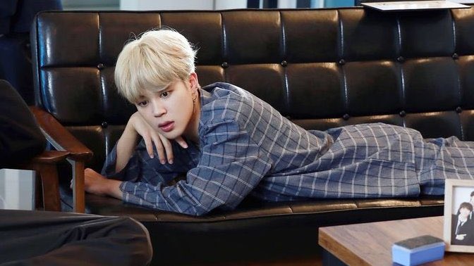 whoever said jimin lies on his stomach to not damage his angel wings was so right