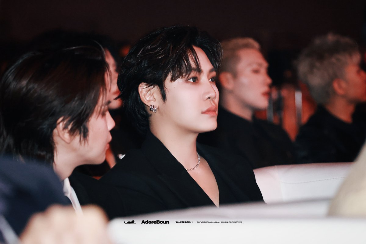 𝐀𝐝𝐨𝐫𝐞_𝐛𝐨𝐮𝐧 (@adore_boun) on Twitter photo 250816 BOUNPREM X WEIBO GALA #WeiboGala2025xBounPrem
#WeiboGala2025xGMMTV
#bb0un <a href="/bb0un/">บุนบุ่นบุ้นบุ๊นบุ๋น Mitsuaki Akito🥦</a> 250816 BOUNPREM X WEIBO GALA #WeiboGala2025xBounPrem
#WeiboGala2025xGMMTV
#bb0un <a href="/bb0un/">บุนบุ่นบุ้นบุ๊นบุ๋น Mitsuaki Akito🥦</a>