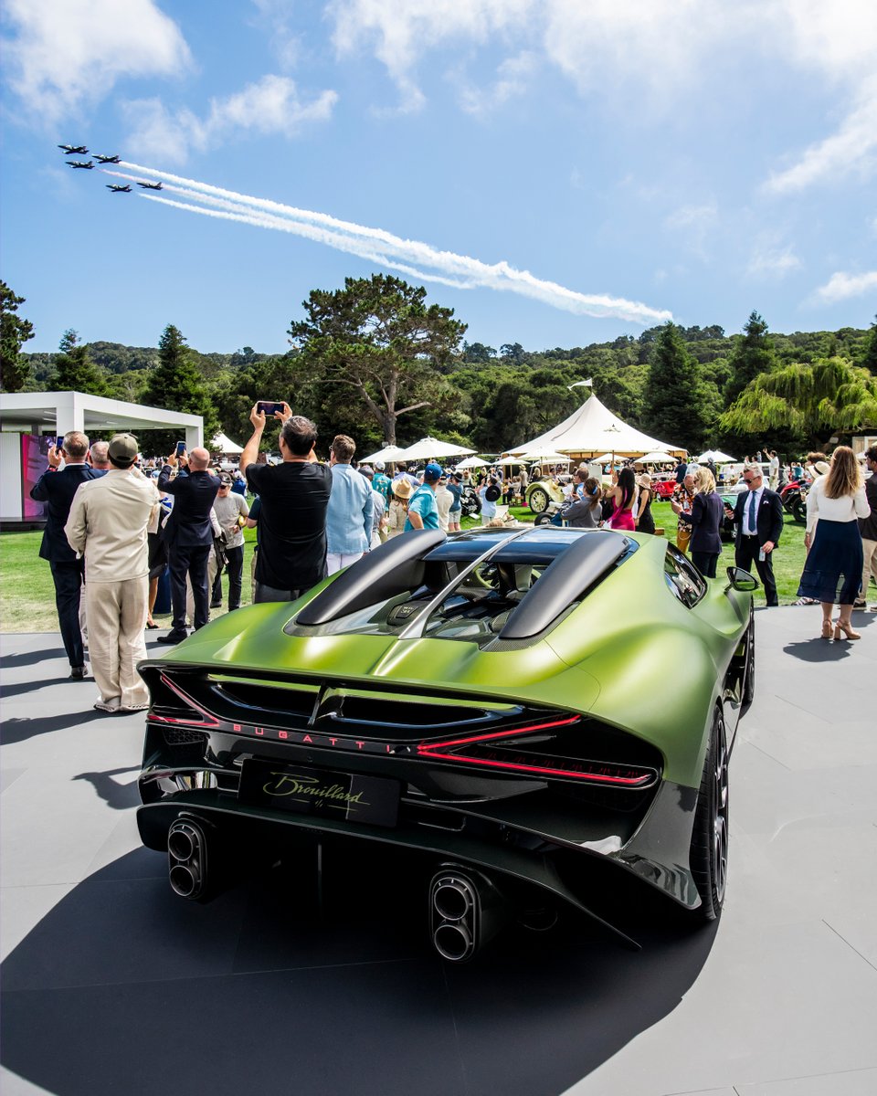 Bugatti's tweet photo. The BROUILLARD debuts at The Quail, Monterey Car Week. The first from BUGATTI's Programme Solitaire.

#BUGATTI  #BUGATTIBrouillard #MCW25 #TheQuail
–
 https://t.co/mCEE0ghyaw https://t.co/D7ZpetRKWE