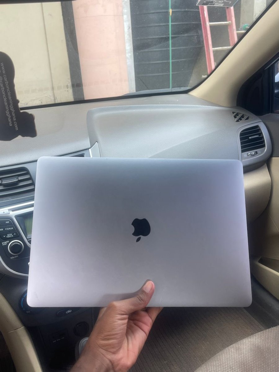TargetPhonesgh's tweet image. 💻 MacBook Pro 2018 (15.4” Retina, Touch Bar)
⚡ 2.6GHz 6-Core Intel Core i7
🎨 Intel UHD Graphics 630 (1536MB)
🔋 Cycle Count: 164 (Battery Health ✅)
💾 16GB RAM | 512GB SSD
✨ macOS Sequoia 15.1 | 4 Ports
🔥 Clean &amp;amp; Reliable

💰 GHS 8,000