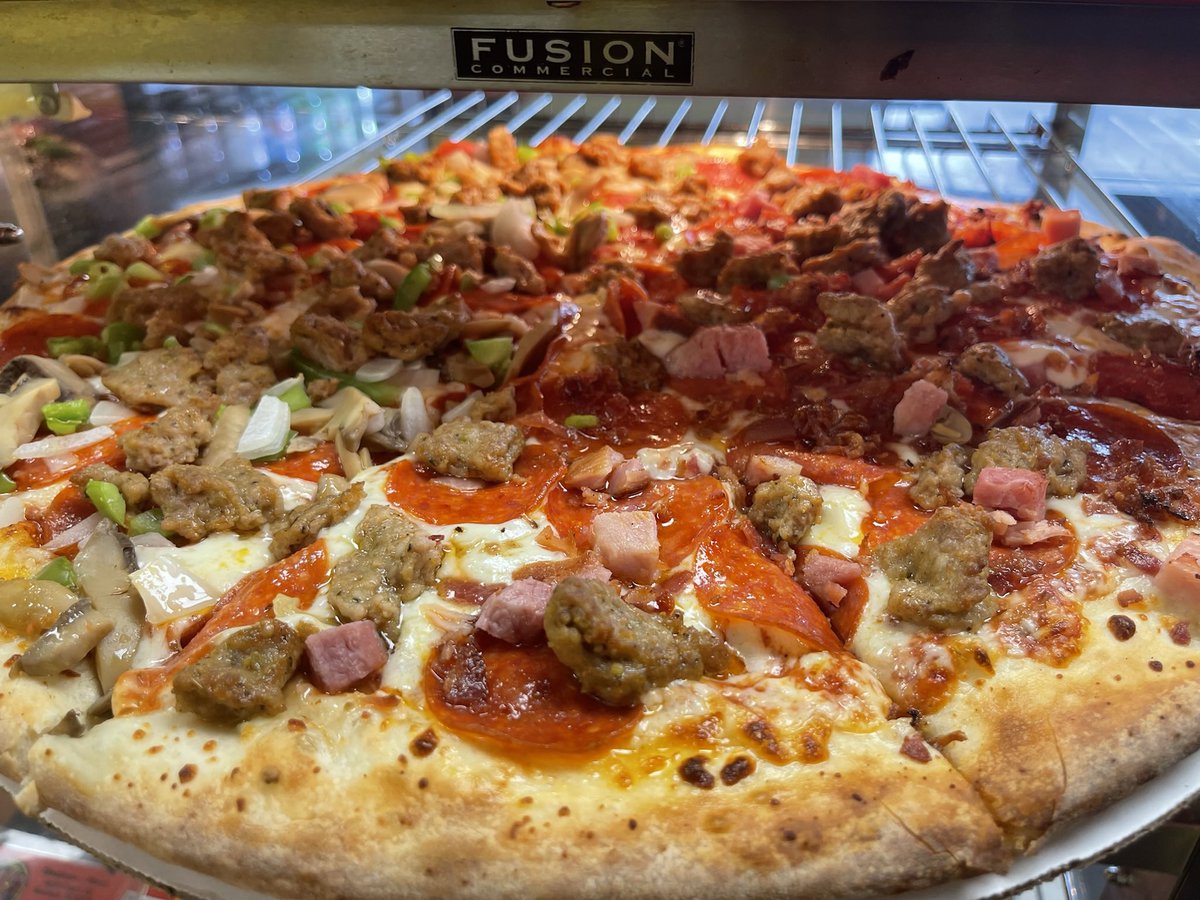 Pizza Pit tweet media