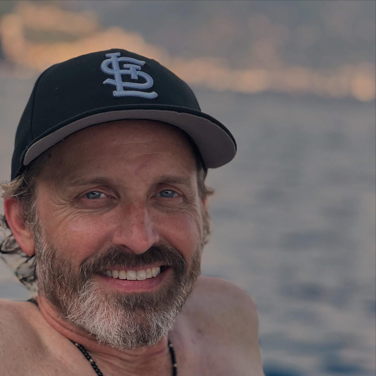 Daily Rob Benedict info (@robbdaily) on Twitter photo I wish I was at the beach relaxing, so this is today’s pic. I hope yours are having a great day!
📸 <a href="/RobBenedict/">Rob Benedict</a> I wish I was at the beach relaxing, so this is today’s pic. I hope yours are having a great day!
📸 <a href="/RobBenedict/">Rob Benedict</a>