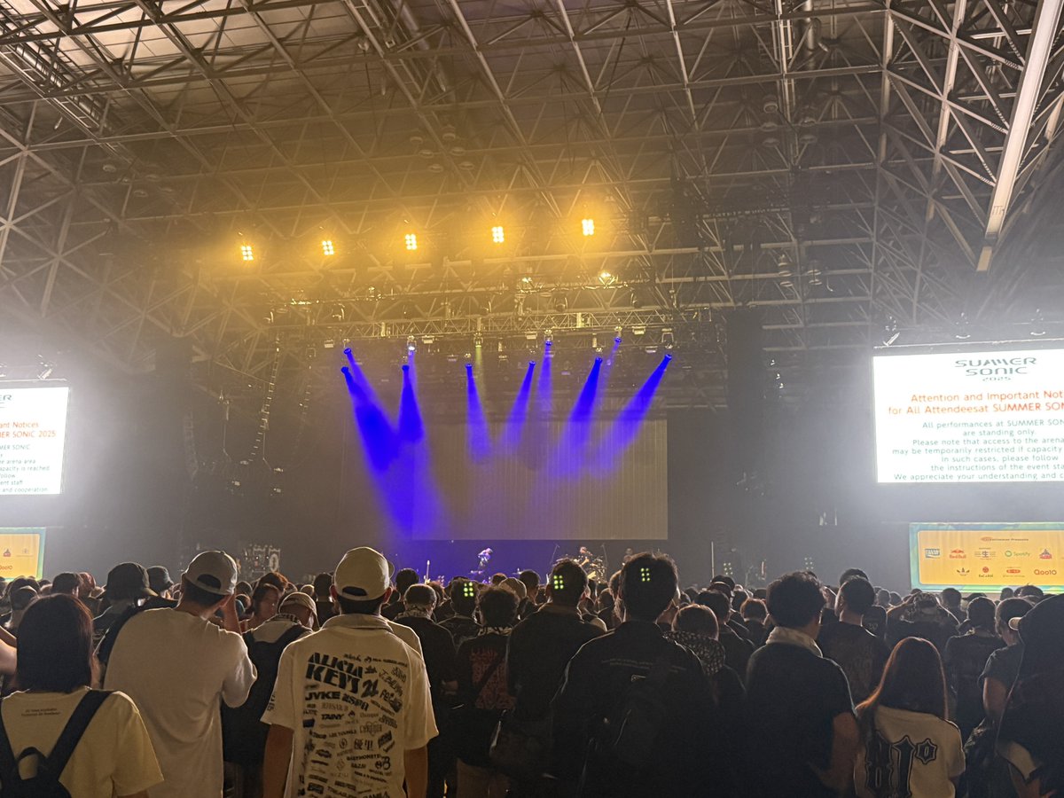 サマソニ仕事終わりに行ったからベビメタしかちゃんと観られなかったけど超楽しかった