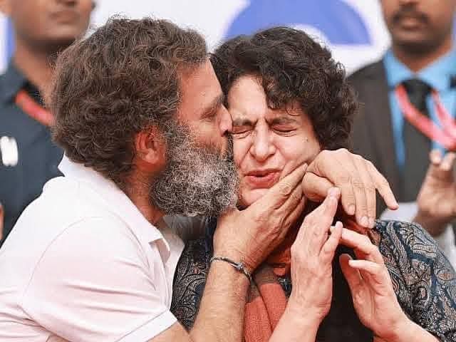 राहुल गांधी ने स्वतंत्रता दिवस समारोह का बहिष्कार कर सिद्ध किया कि उनका गौण व्यक्तित्व शून्यता की ओर बढ़ रहा है। जिनकी वाणी-आचरण में न सभ्यता का गौरव है, न संविधान-संस्थाओं-सैनिकों का सम्मान, न पर्वों की गरिमा—वह नेता नहीं, केवल विभाजन व निराशा का प्रतीक बन चुके हैं !