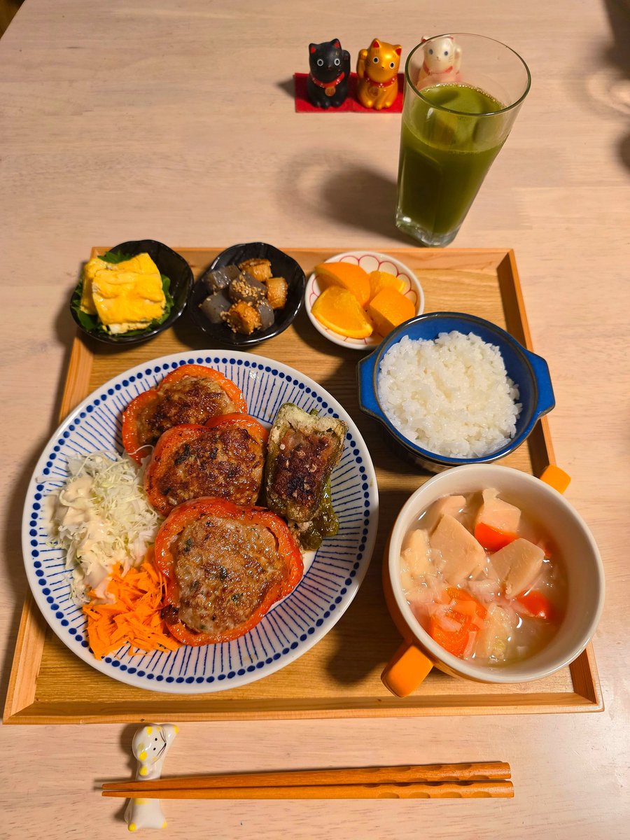 今日の晩御飯🍳
ピーマンの肉詰めでした〜🫑
#ピーマンの肉詰め　#今日の晩ご飯
#おうちごはん　#手料理
#簡単レシピ　#料理好きな人と繋がりたい　#cooking　#homemade
#stuffedpeppers　#japanesefood
