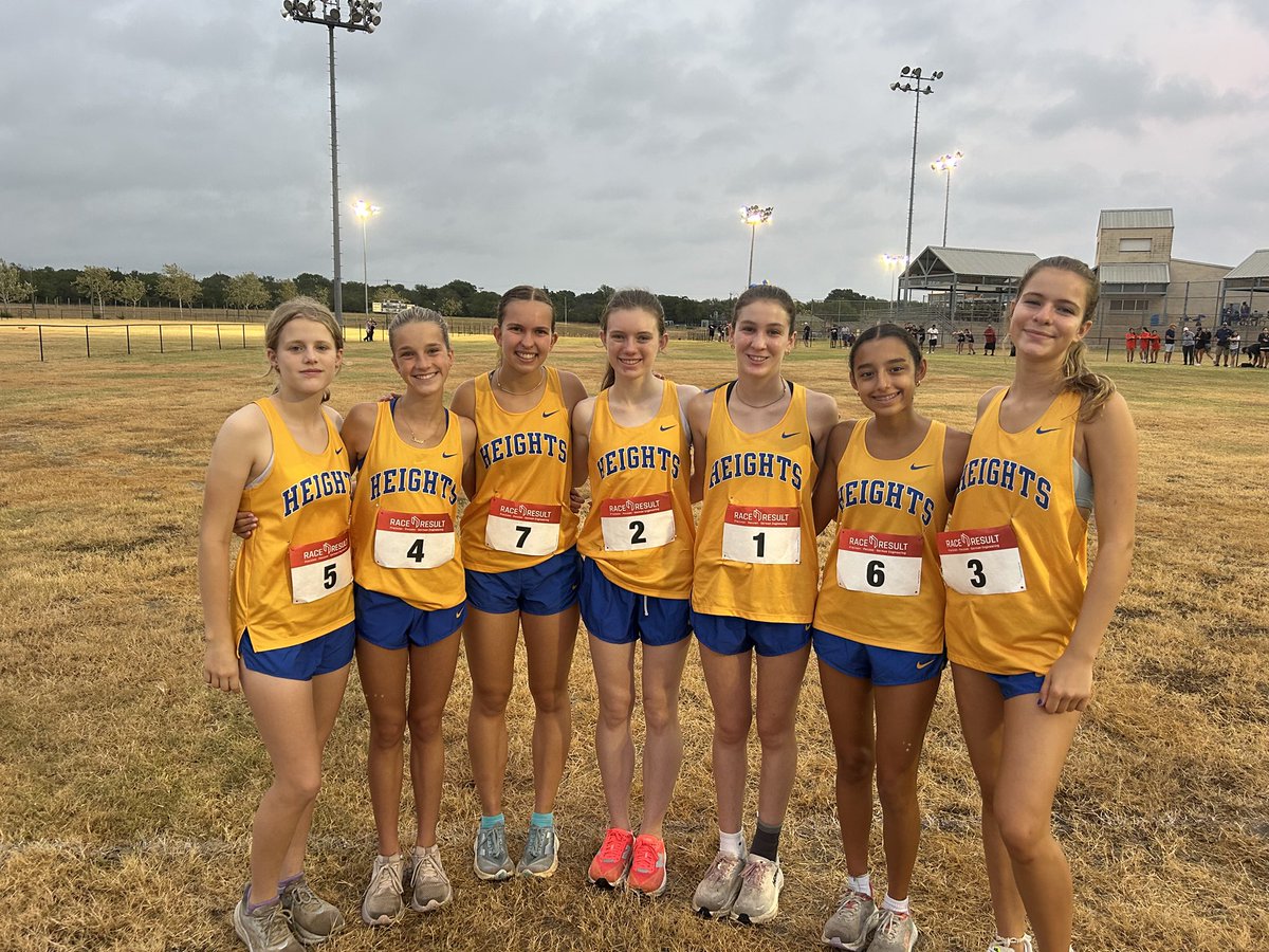 … and just like that the cross country races for the season have begun. Good luck to all of our runners! 🐴 ⬆️