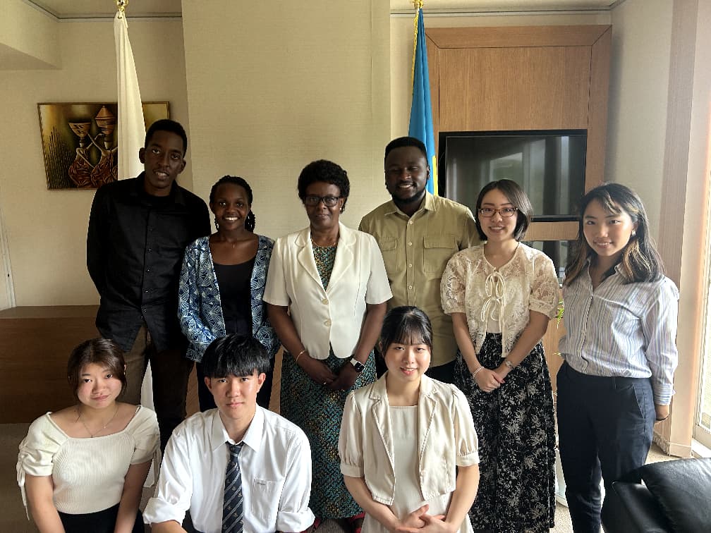 JRYCRwanda's tweet photo. A highlights from the meeting of Japan Rwanda youth cooperation (JRYC) with Amb. Claire of RWANDA in JAPAN. During 22nd conference under theme of reconstruction. HUKO https://t.co/DVUtMaZodW