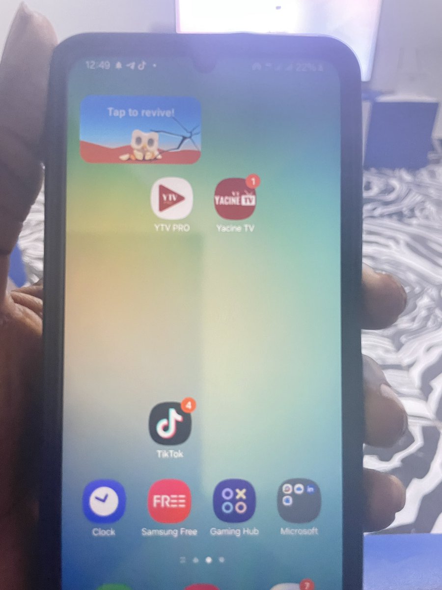 Khalyfa7_'s tweet photo. Download these two apps https://t.co/jVLhDvwxlW