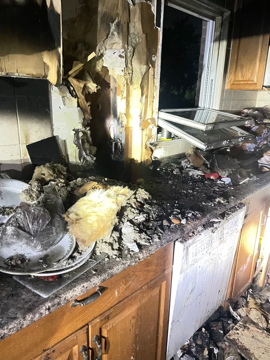 London Fire Department tweet media