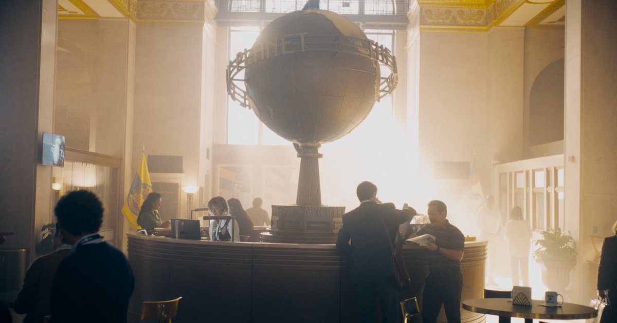 thread of 4k superman frames that I like a lot