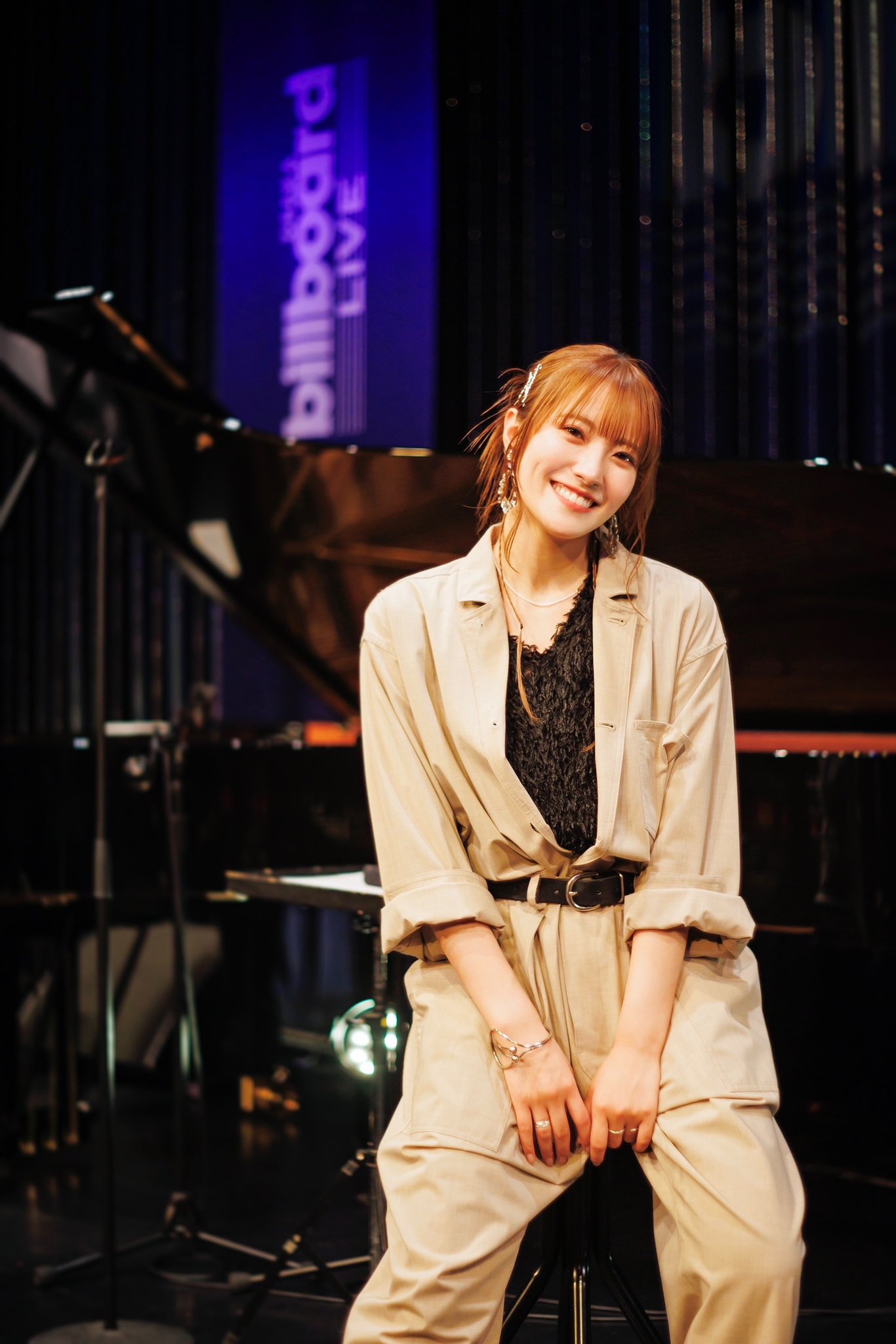 小嶋花梨 生写真 僕だって泣いちゃうよ 8種セット Amazon.co.jp: NMB48 小嶋花梨 29th シングル これが愛なのか