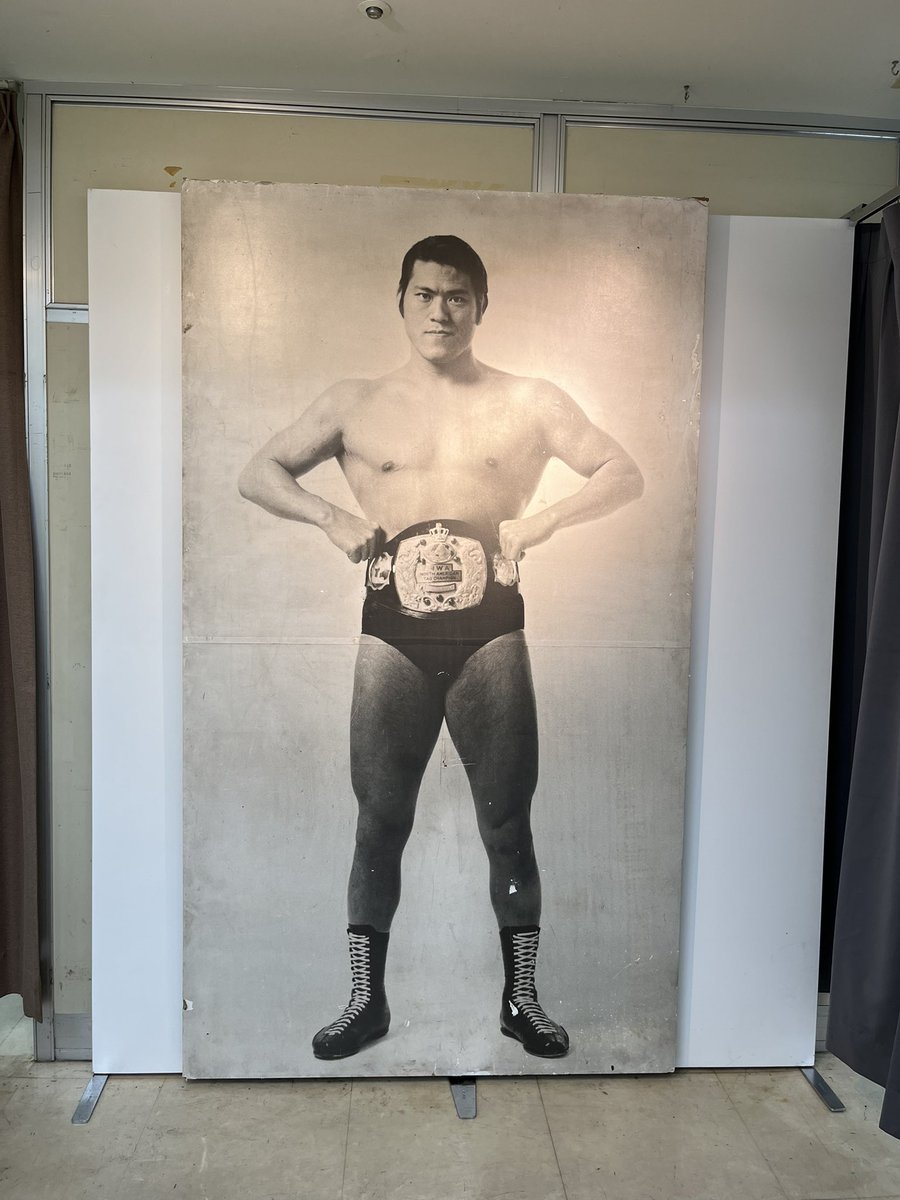 amikakeriv's tweet image. 京王百貨店新宿店大催事で開催中の
INOKI EXPOへ
年々アントニオ猪木ゆかりの品が増
えている、野毛道場に飾られていた
あのパネルが展示されいる驚いた
先日亡くなったハルク・ホーガンの
コーナーでは貴重な資料も
巌流島決戦や異種格闘技戦、猪木の
時代のプロレスって面白かったな

#INOKI EXPO