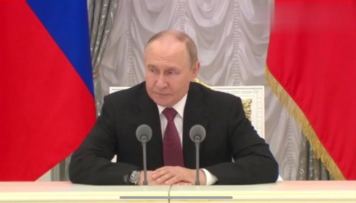 NYT reports that Putin is demanding Russian be made an official language in Ukraine and security guarantees for Russian Orthodox churches. At the same time, he said: “I want the war to end as soon as possible and to move toward resolving issues by peaceful means. The meeting with