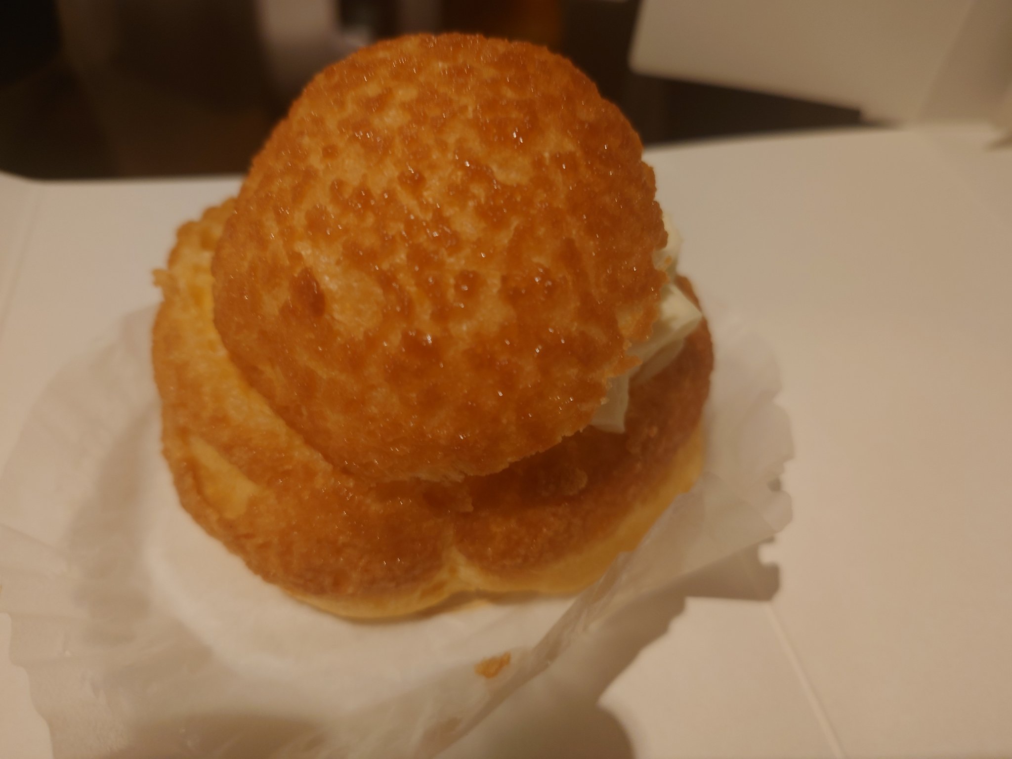 シュークリーム‼️ 19日の今日は、シュークリームの日⭐️ 今月発売された新作