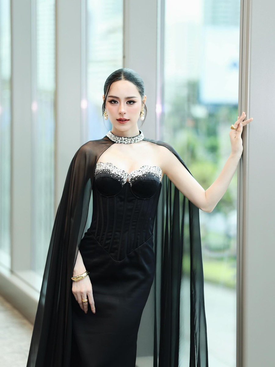 ความวิชัลนี้ ใครจะต้านนน

KAOPP WEIBO GALA NIGHT

#WeiboNight2025xKAOPP
#เก้าพีพี #KAOPP