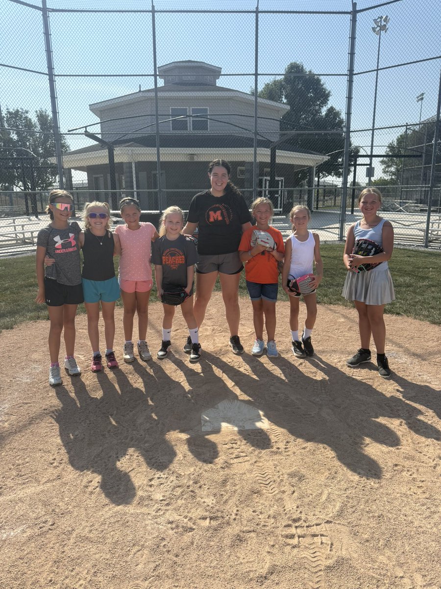 Minster Softball tweet media