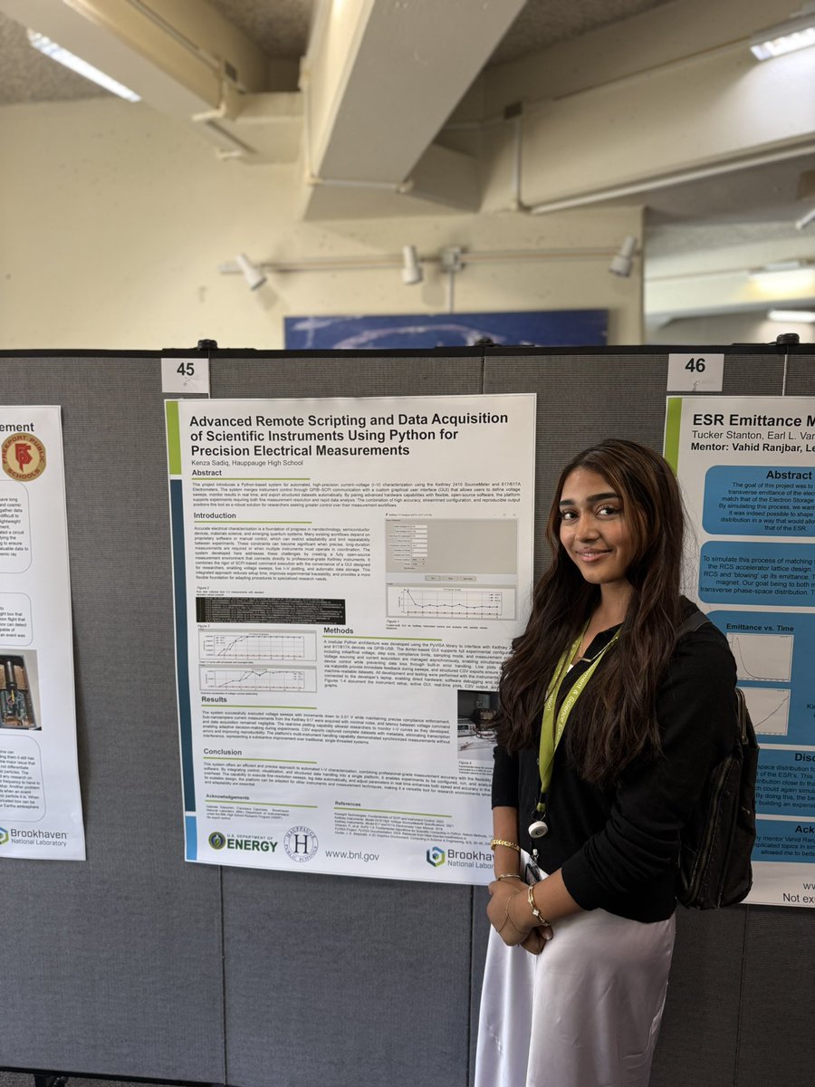 dmurph88's tweet photo. Amazing work this summer at Brookhaven National Lab by Kenza! Though I am not prepared to explain her science research! :)
@JWieckhorst94 @HPS_Eagles @rebecca_bilski @RobWankmuller https://t.co/RoMRbyROKT
