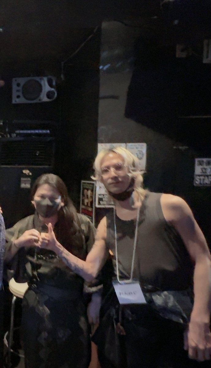 三十路になって急に身体がデカくなって食生活見直したからなのか老いによるものなのか分からんくて怖い、もし成長期だったらどうしよう