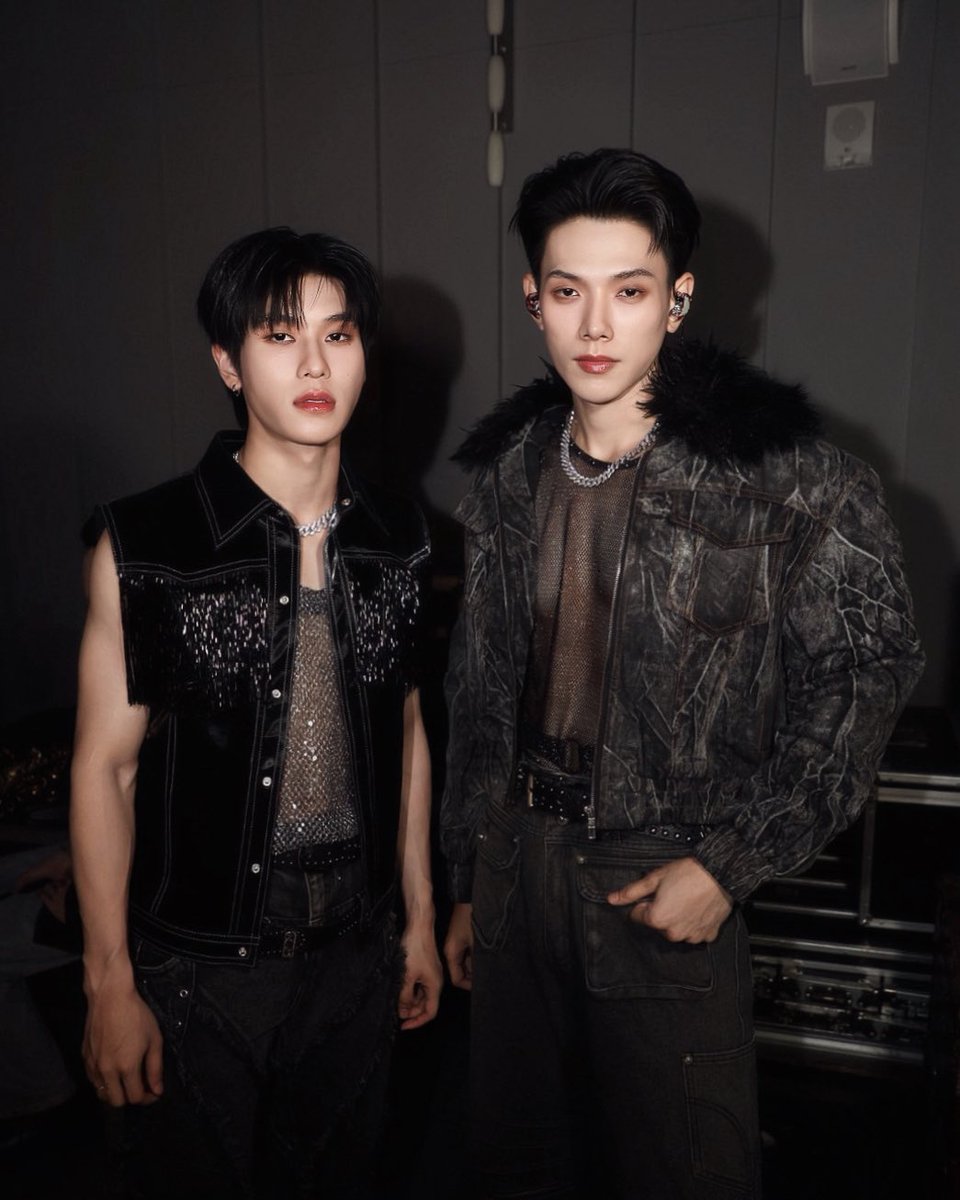 😎🖤

OUROAD CulturalExchange
#WeiboGalaxDaouOffroad