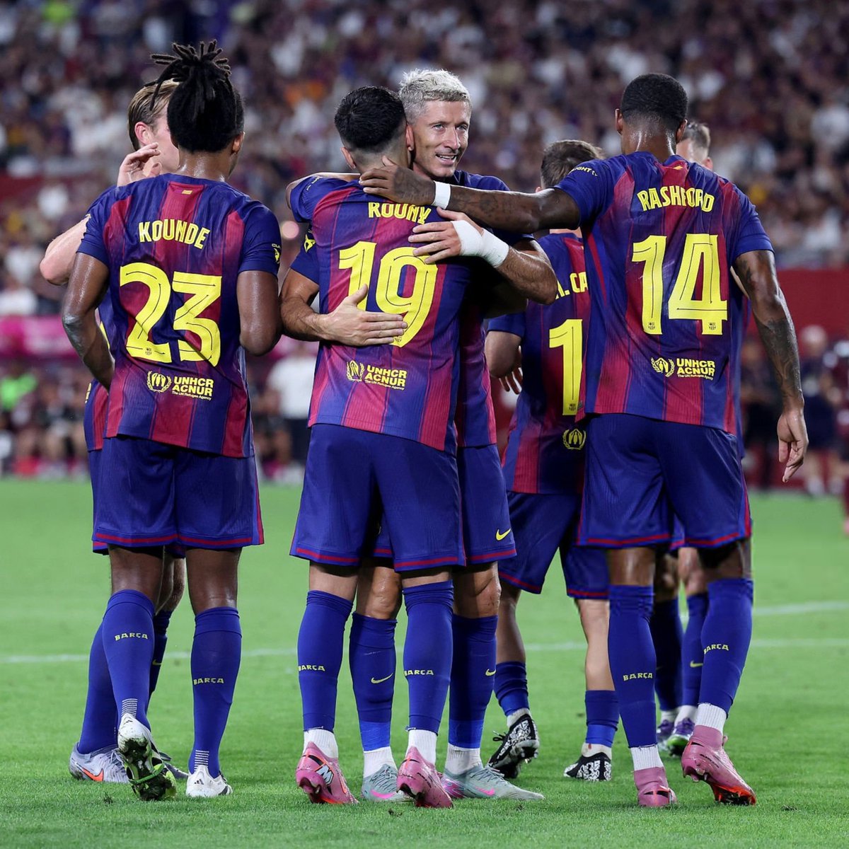 تبًا للأنتظار … اعيدوا لنا برشلونة ❤️❤️
#BarcaDay