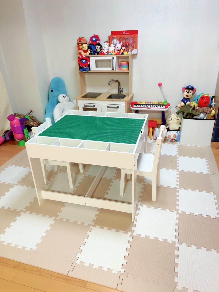 LEGOを収納できるテーブルをずっと探してて先日コストコで見つけたから 