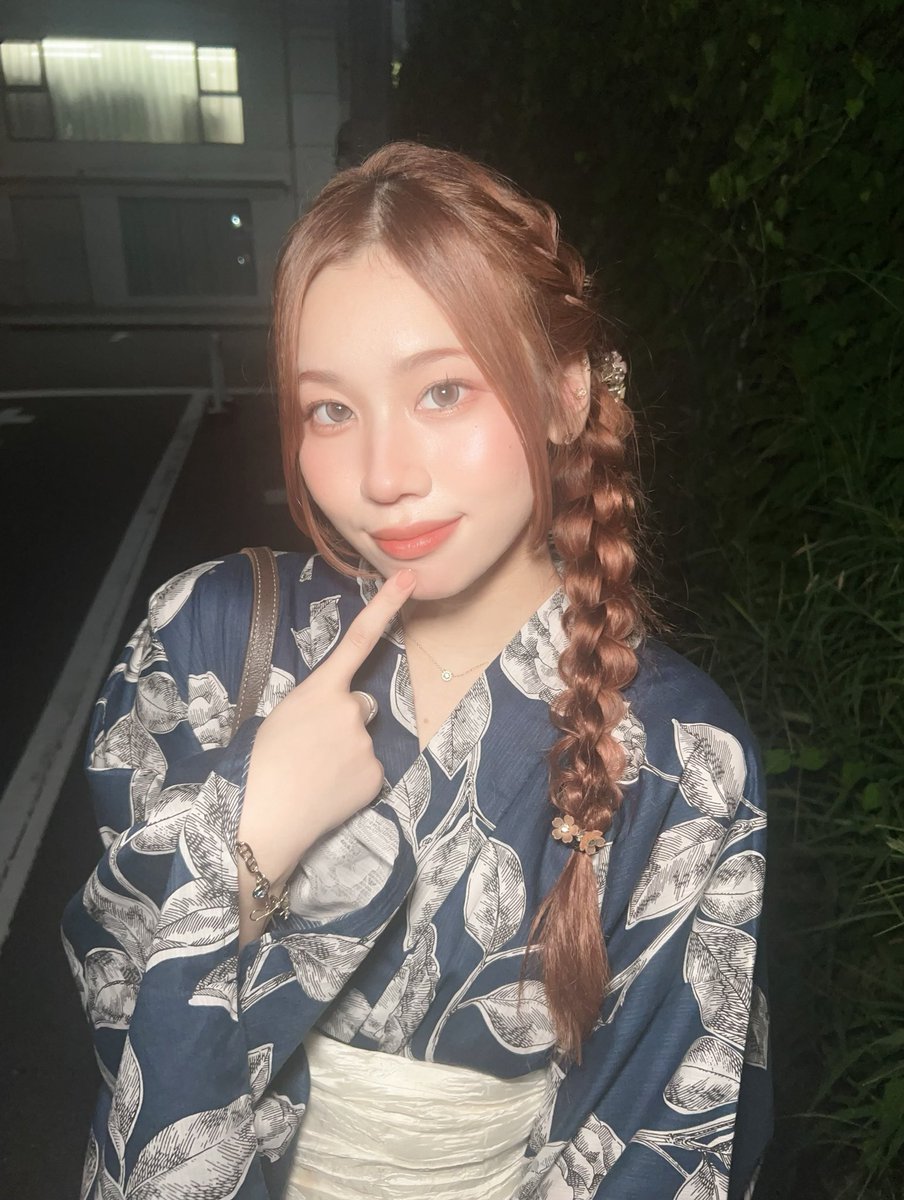 ใใใ๐ (@maid_range) on Twitter photo ใใใใ่ฆใฆใ๐งก ใใใใ่ฆใฆใ๐งก