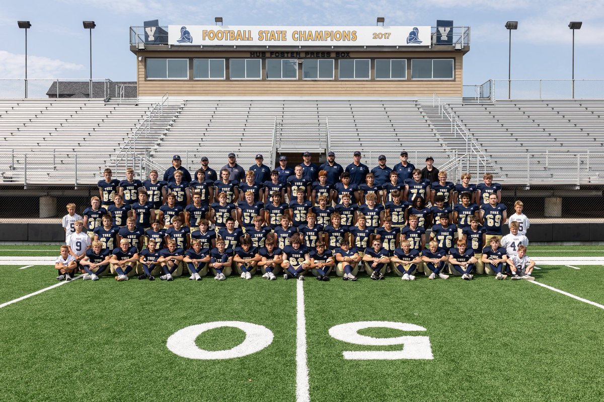 YorkDukeFB's tweet photo. York Duke Football 2025. Earned.  Thank you to Life Unpredictable Photography for making this happen! https://t.co/F55e5nWsga