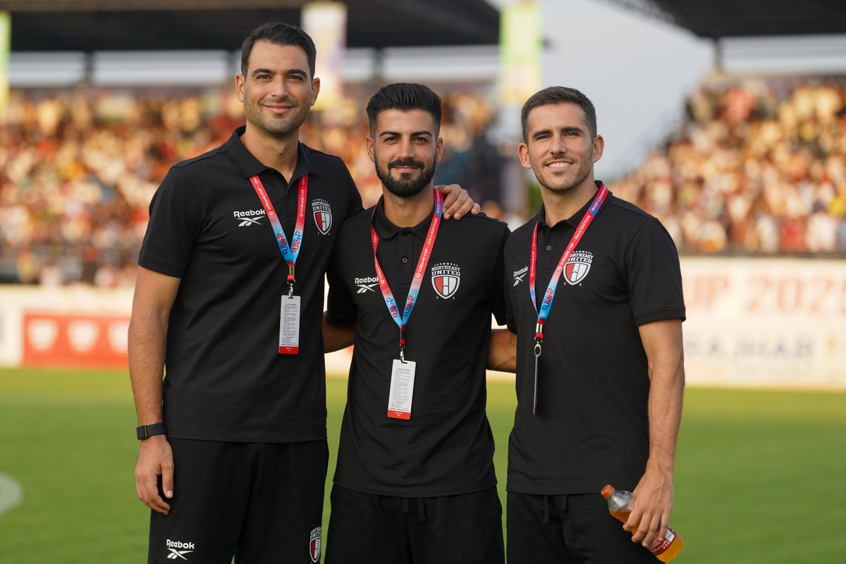 IndSuperLeague's tweet photo. @SonyLIV @NEUtdFC @thedurandcup All smiles ahead of #BDFCNEU! 😁
Watch the match live on @SonyLIV & #SonySportsNetwork! 📺
#DurandCup2025 #BodolandFC #NorthEastUnitedFC #IndianFootball #134thEditionofIndianOilDurandCup | @NEUtdFC @thedurandcup https://t.co/us4dopDHh9