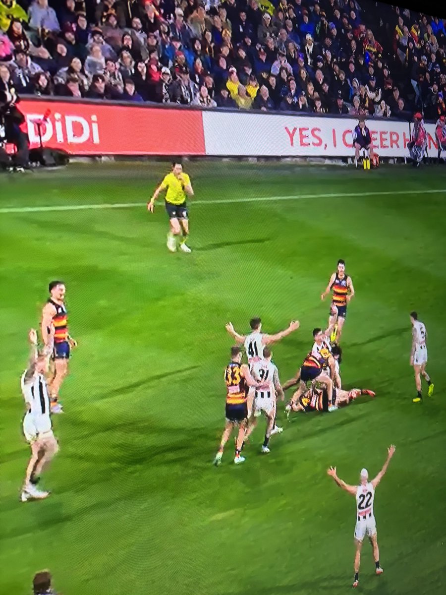 PNACadd's tweet photo. @kanecornes looking forward to the ballers on Monday dissecting this no call in the last few seconds https://t.co/C8uQzUVcUJ