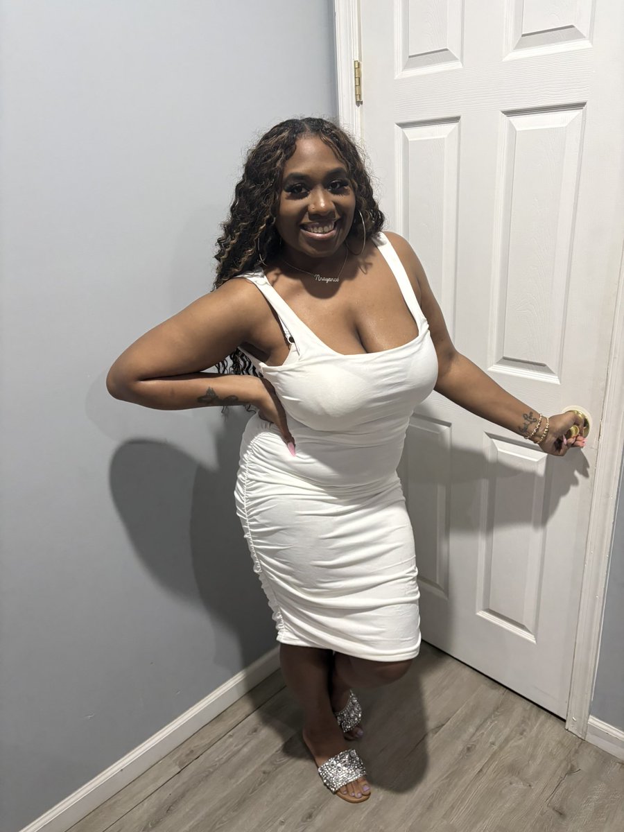 𝐍𝐧𝐚𝐭é 𝐢𝐬 𝐝𝐫𝐚𝐟𝐭𝐢𝐧𝐠. 💕👩🏾‍💻. tweet media