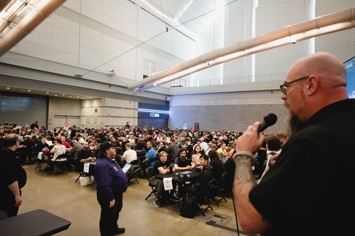 The largest tEDH event in history has begun! Good luck to all 514 of our competitors!

excaliburevents.net