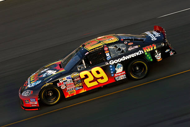 nascarman_rr's tweet photo. Thinking of the Chevy Rock and Roll 400 and the bands featured on cars https://t.co/4FwUteZkWy